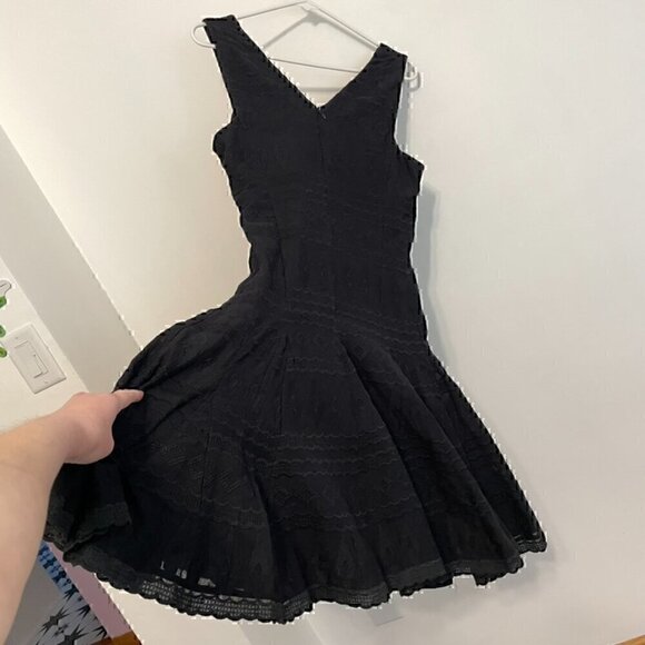 REBECCA TAYLOR Tie Embroidered Gauze Dress Black Geo Eyelet Boho Midi Fit Flare - Picture 16 of 16